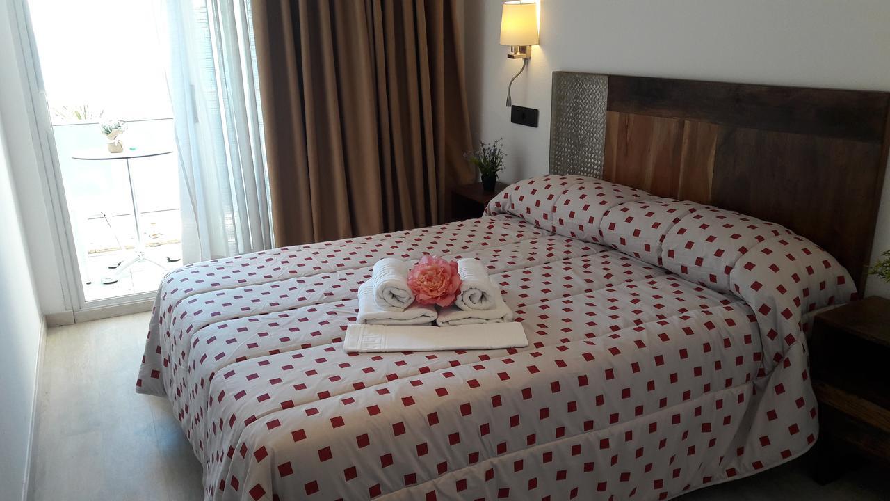 Hotel Vela Roses Eksteriør billede